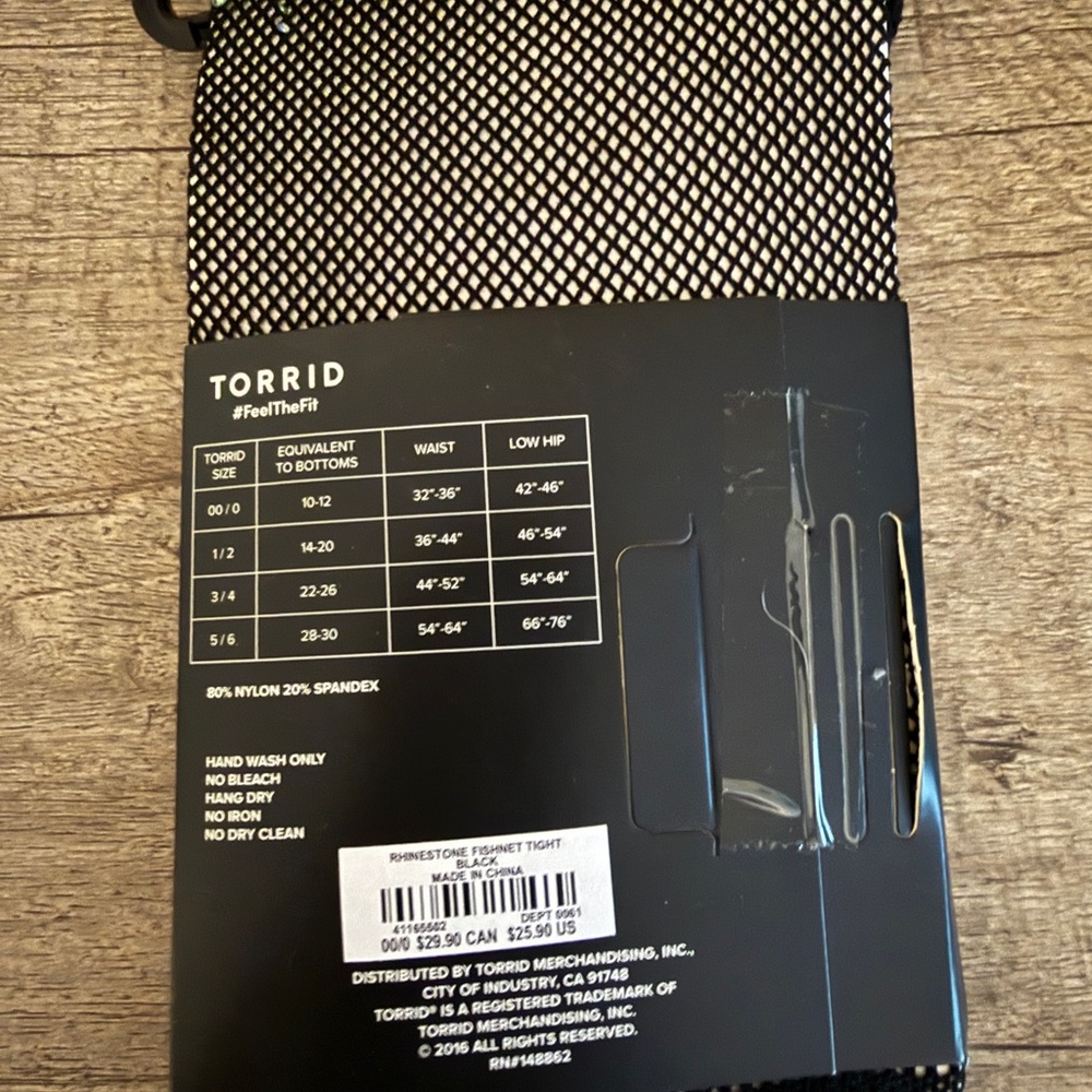 NWT Torrid Rhinestone Fishnet Tights 00/0 - Picture 3 of 3